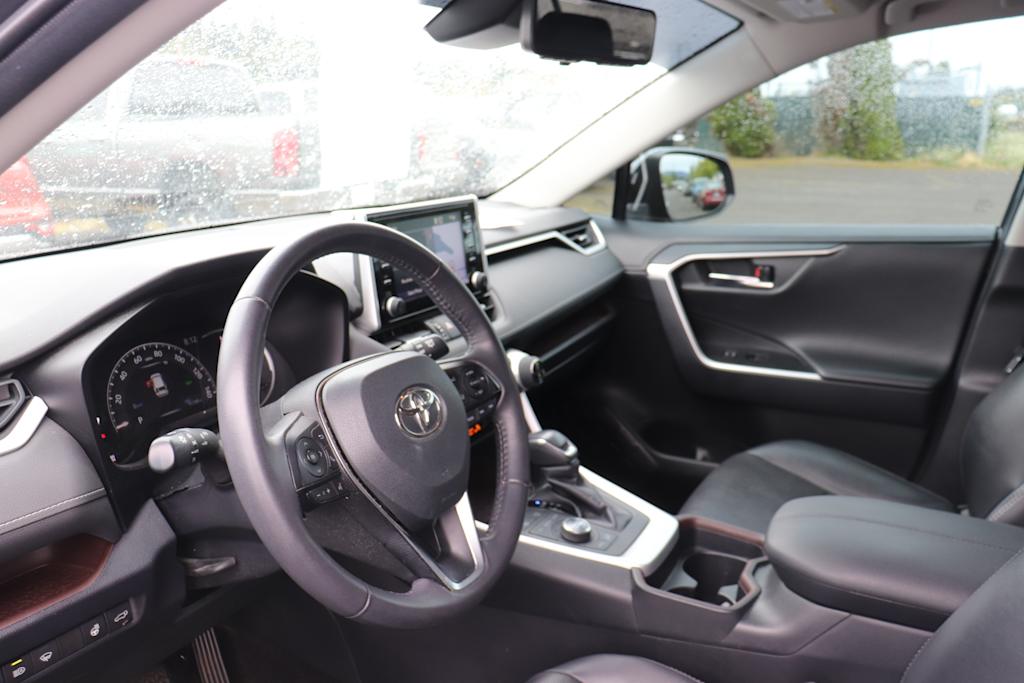 Thumbnail: 2019 Toyota RAV4 - 2