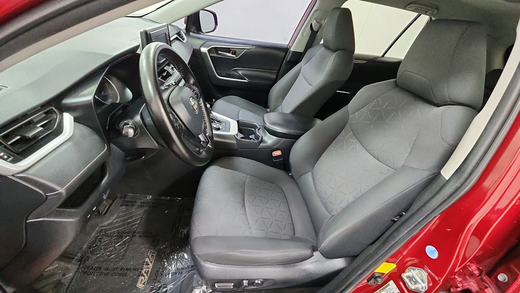 Thumbnail: 2020 Toyota RAV4 - 9