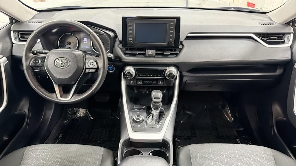Thumbnail: 2020 Toyota RAV4 - 13