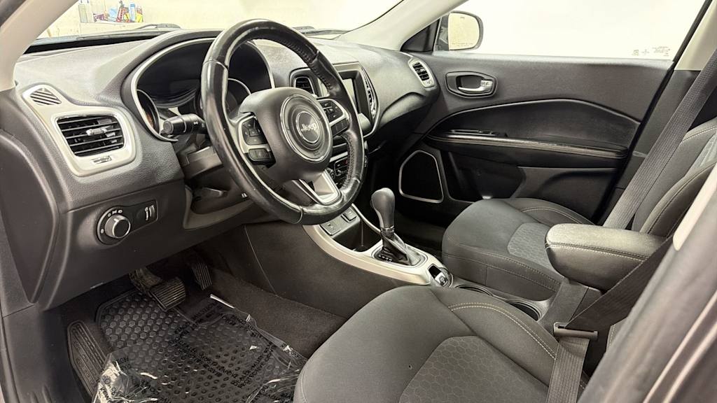 Thumbnail: 2018 Jeep Compass - 2