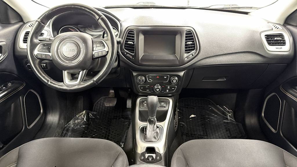 Thumbnail: 2018 Jeep Compass - 13