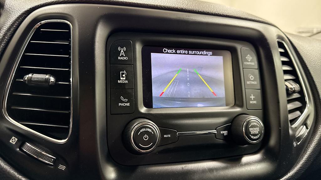 Thumbnail: 2018 Jeep Compass - 27