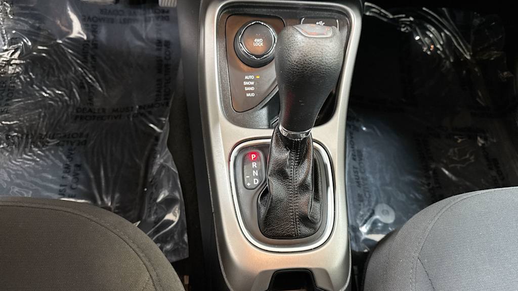 Thumbnail: 2018 Jeep Compass - 15