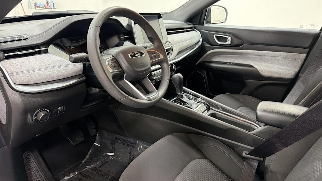 Thumbnail: 2025 Jeep Compass - 2