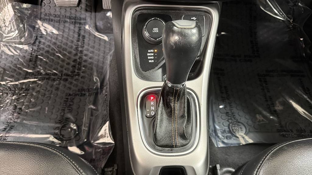 Thumbnail: 2018 Jeep Compass - 15