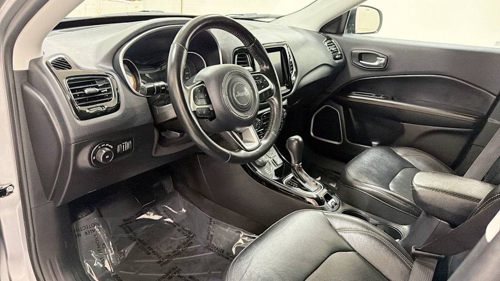 Thumbnail: 2019 Jeep Compass - 2