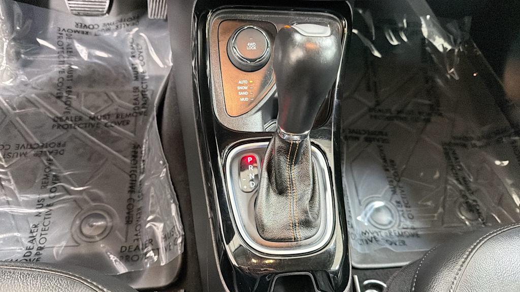 Thumbnail: 2019 Jeep Compass - 16