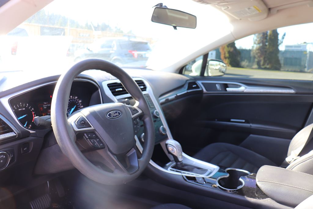 Thumbnail: 2015 Ford Fusion - 2