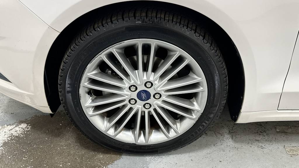 2016 Ford Fusion SE 6