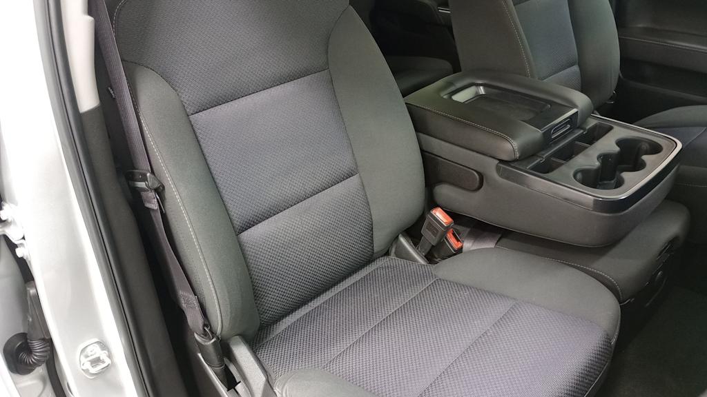 Thumbnail: 2017 Chevrolet Silverado 1500 - 32