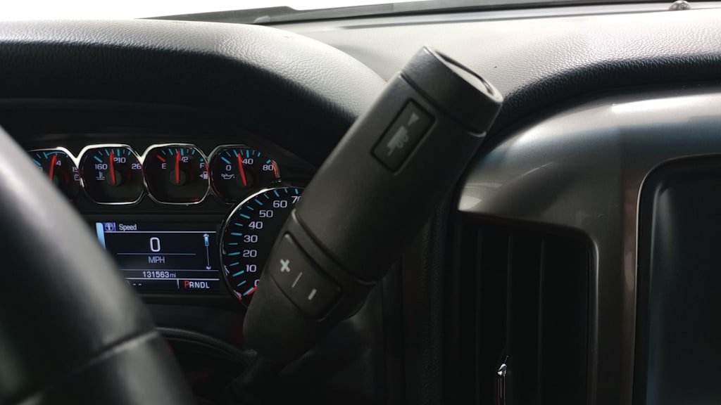 Thumbnail: 2017 Chevrolet Silverado 1500 - 30