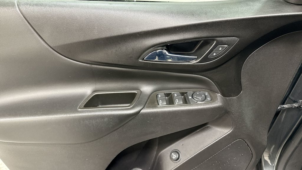 2021 Chevrolet Equinox LT 25