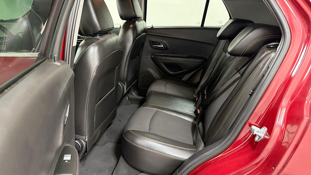 Thumbnail: 2018 Chevrolet Trax - 13