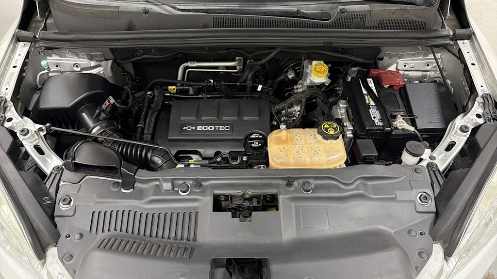 Thumbnail: 2016 Chevrolet Trax - 9