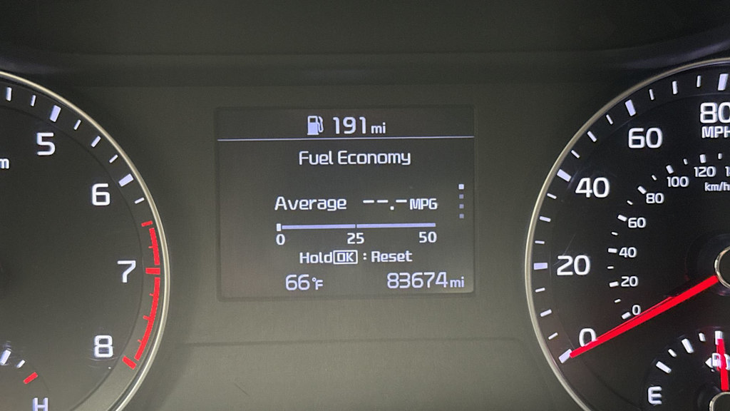 Thumbnail: 2020 Kia Forte - 16