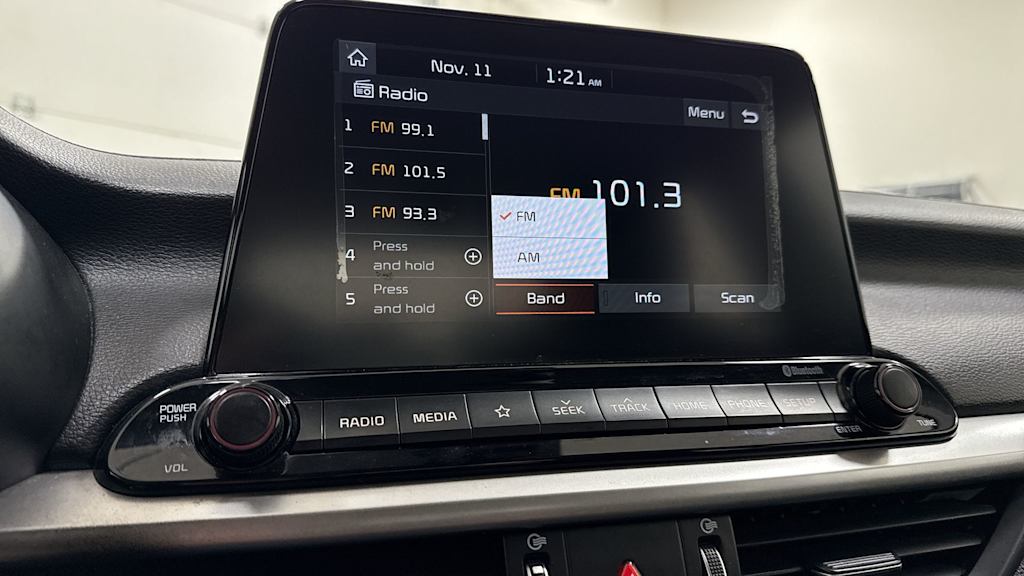 Thumbnail: 2020 Kia Forte - 14