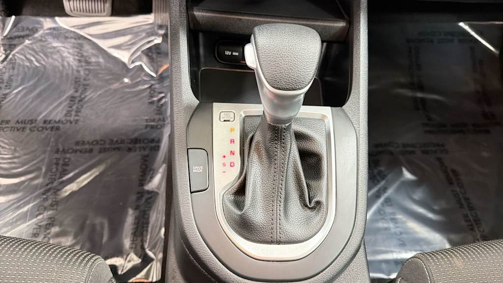 Thumbnail: 2021 Kia Forte - 16