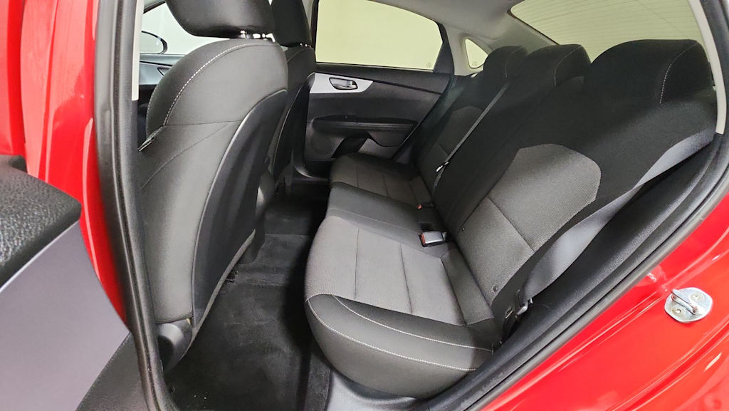 Thumbnail: 2022 Kia Forte - 12