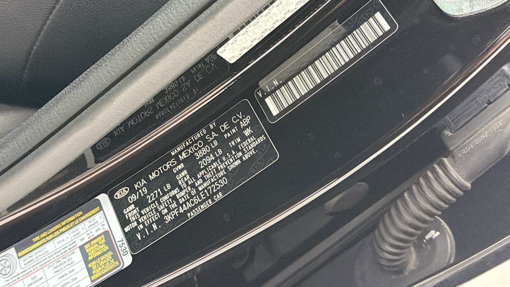 Thumbnail: 2020 Kia Forte - 18