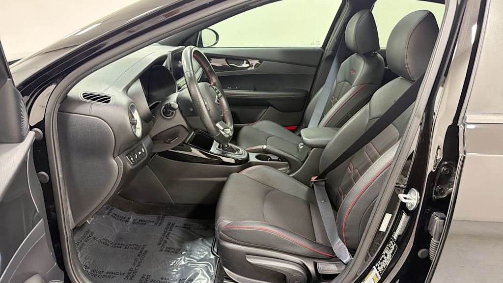 Thumbnail: 2020 Kia Forte - 9
