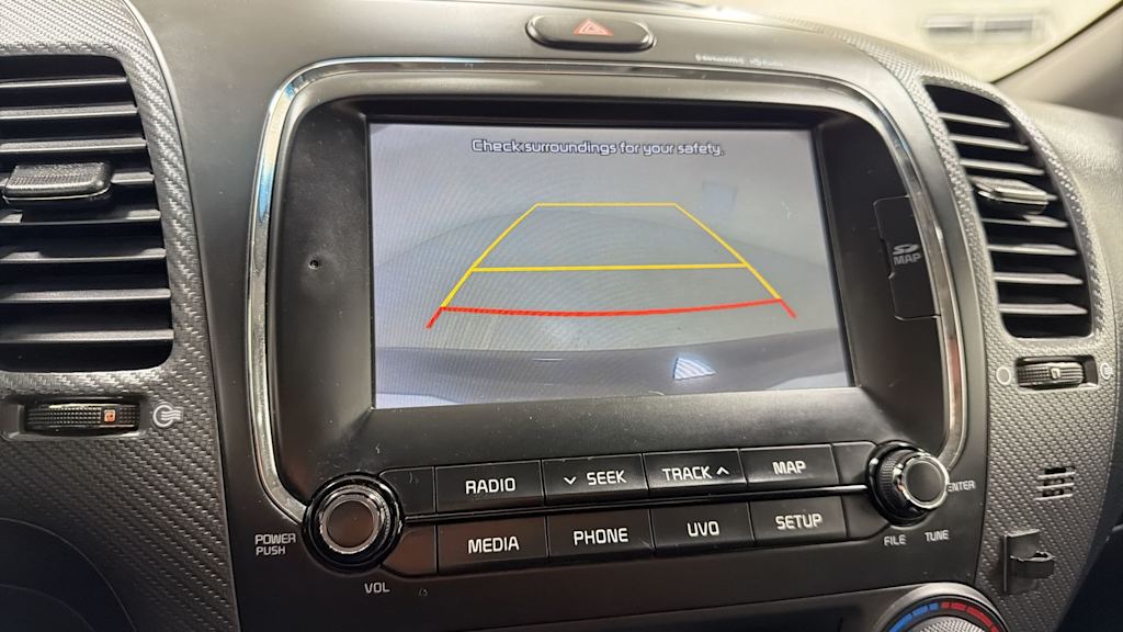 Thumbnail: 2017 Kia Forte - 28