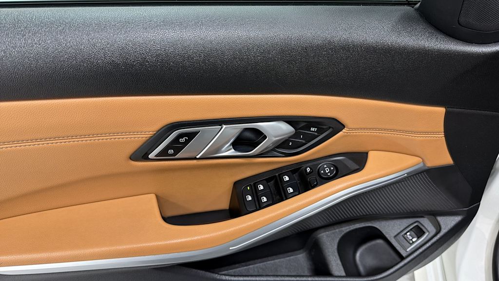 Thumbnail: 2020 BMW 3 Series - 25