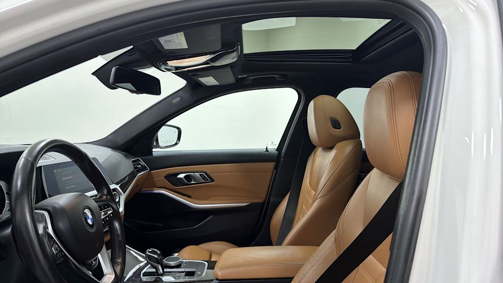 Thumbnail: 2020 BMW 3 Series - 12