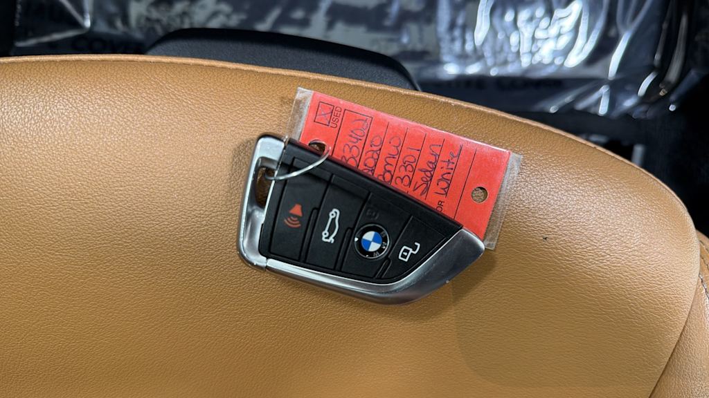 Thumbnail: 2020 BMW 3 Series - 32