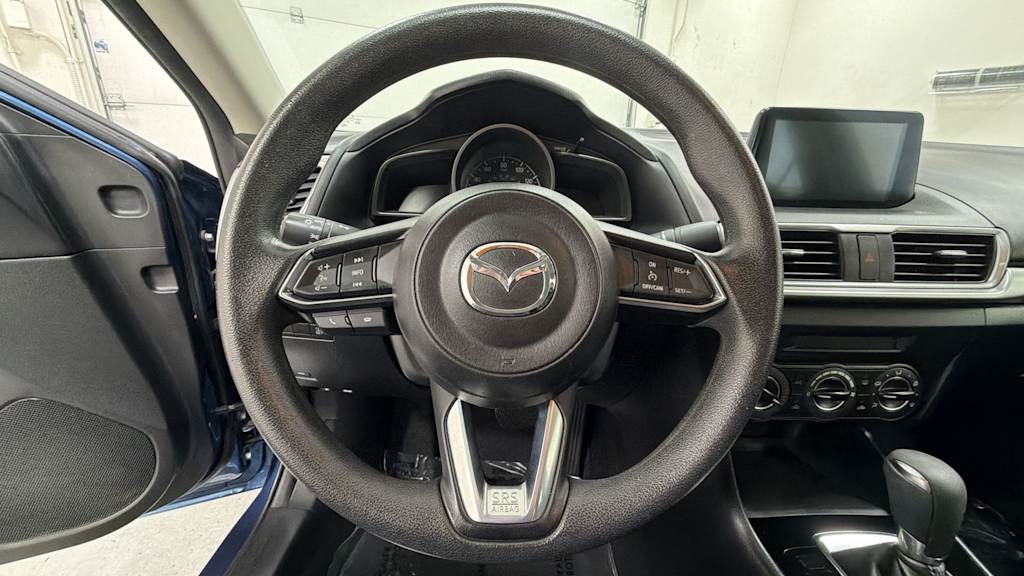 Thumbnail: 2017 Mazda Mazda3 - 10