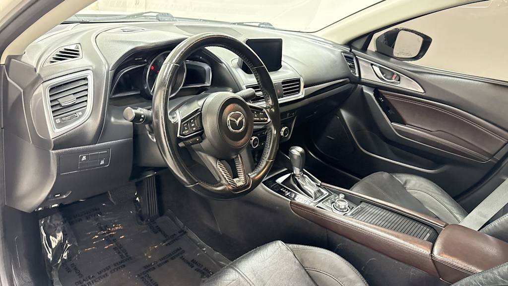 2018 Mazda Mazda3 i Grand Touring 2