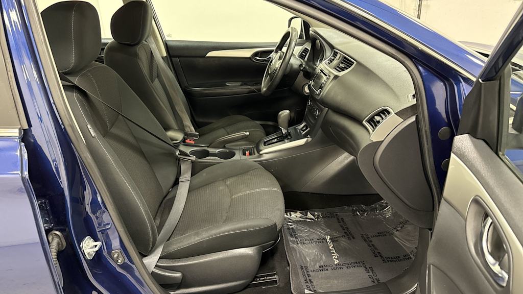 Thumbnail: 2018 Nissan Sentra - 30