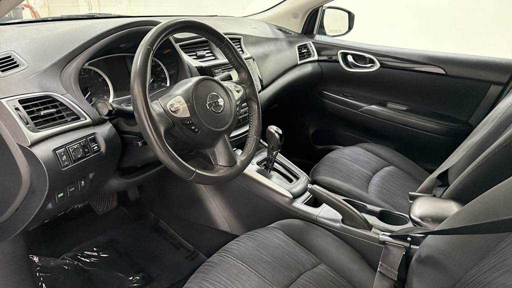 Thumbnail: 2017 Nissan Sentra - 2