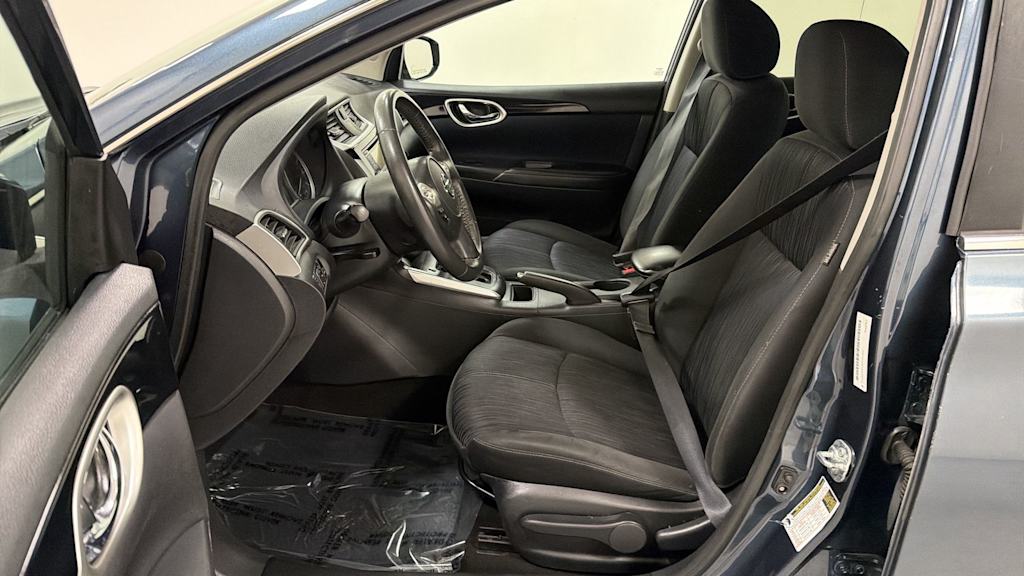 Thumbnail: 2017 Nissan Sentra - 11