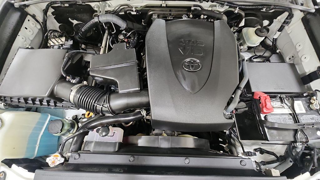Thumbnail: 2017 Toyota Tacoma - 7