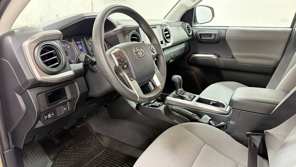 Thumbnail: 2019 Toyota Tacoma - 2