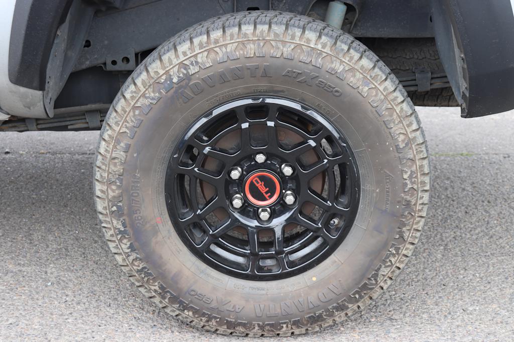 2017 Toyota Tacoma SR 6