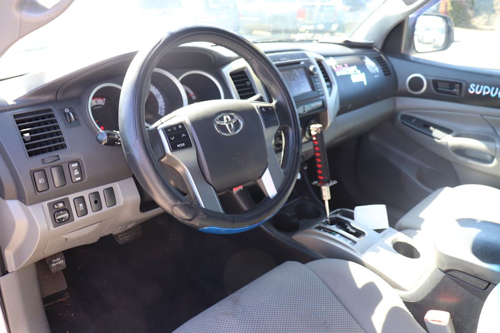 Thumbnail: 2013 Toyota Tacoma - 2