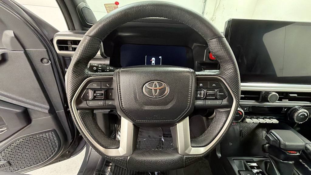 Thumbnail: 2024 Toyota Tacoma - 10