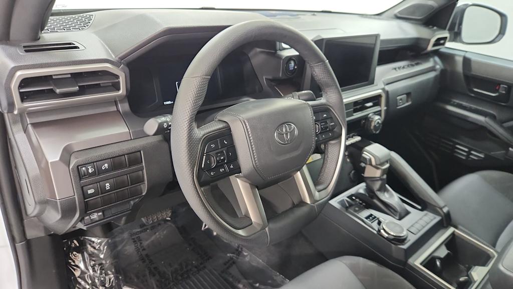 Thumbnail: 2025 Toyota Tacoma - 2
