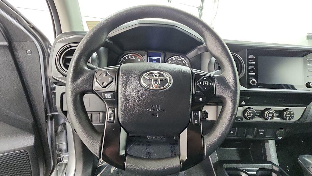 Thumbnail: 2022 Toyota Tacoma - 10
