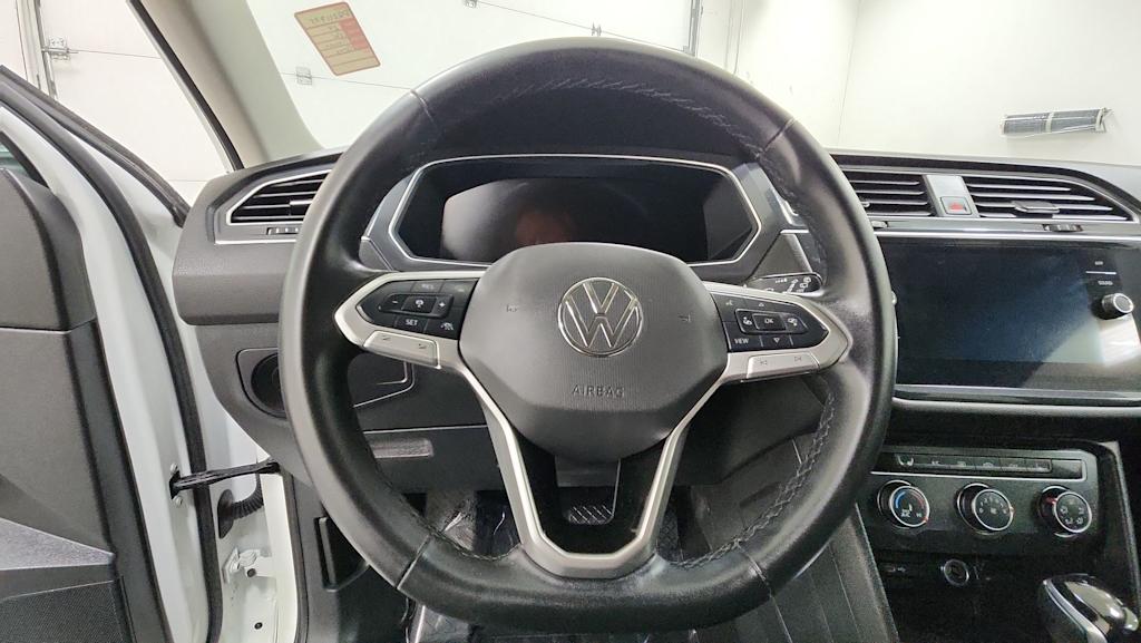 Thumbnail: 2024 Volkswagen Tiguan - 8