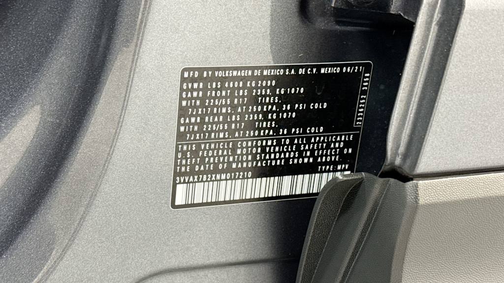 Thumbnail: 2022 Volkswagen Taos - 19