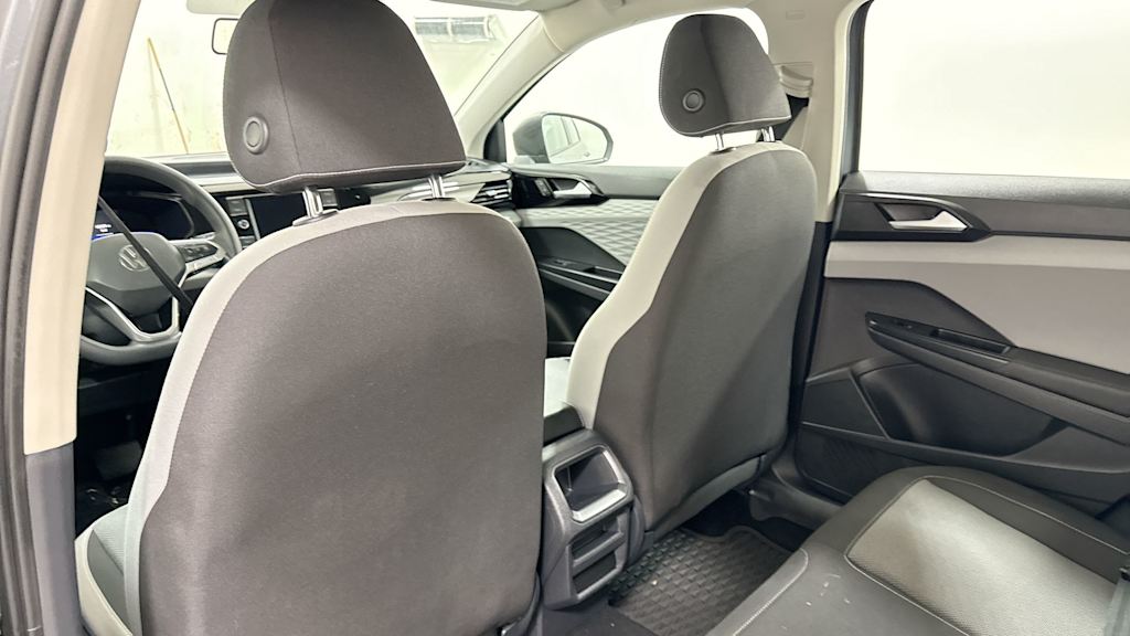 Thumbnail: 2022 Volkswagen Taos - 29