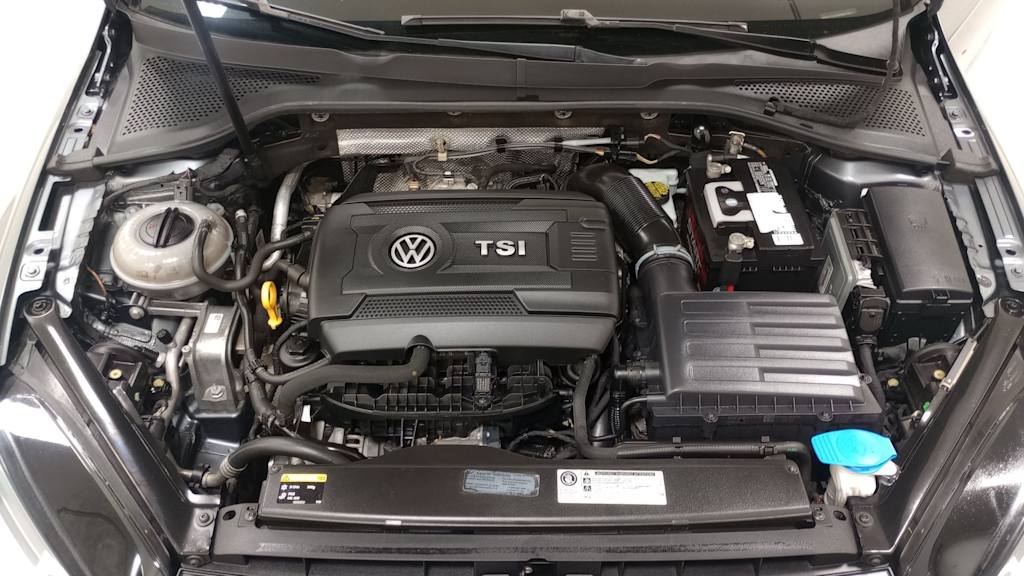 2015 Volkswagen Golf S 7