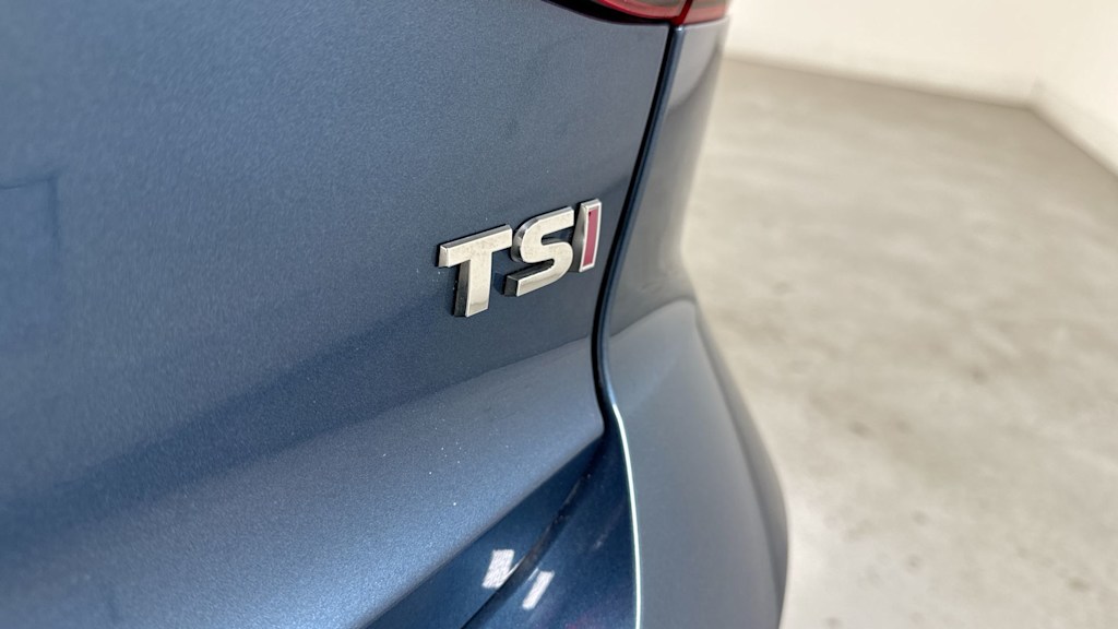 Thumbnail: 2018 Volkswagen Jetta - 6