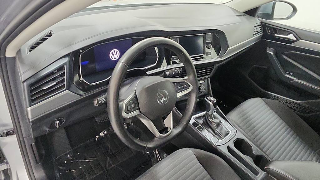 Thumbnail: 2024 Volkswagen Jetta - 2