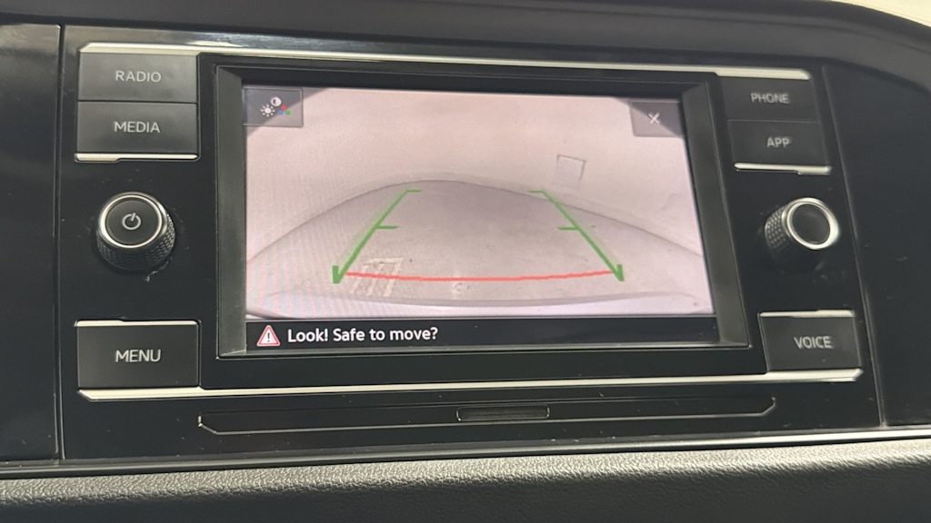 Thumbnail: 2021 Volkswagen Jetta - 27