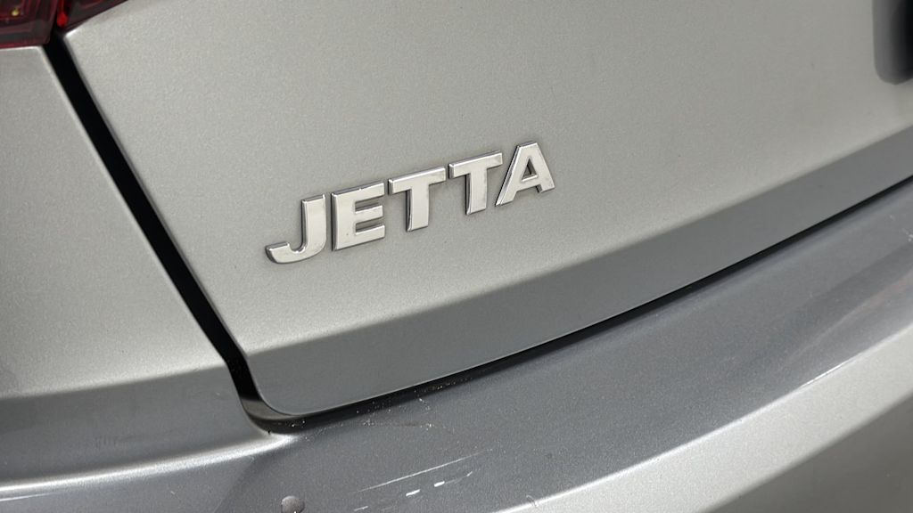 Thumbnail: 2021 Volkswagen Jetta - 6