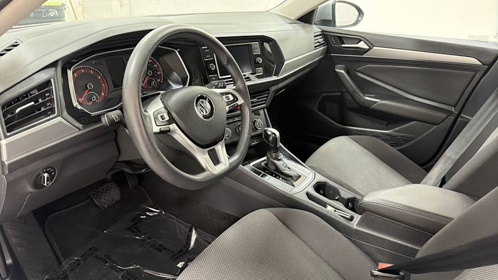 Thumbnail: 2021 Volkswagen Jetta - 2