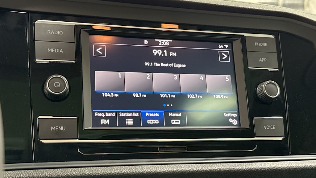 2021 Volkswagen Jetta SE 14